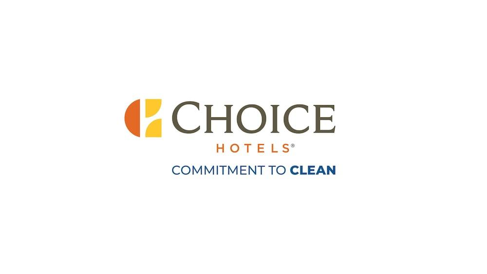 Sonesta Essential - Baton Rouge Airport Hotel Exterior photo