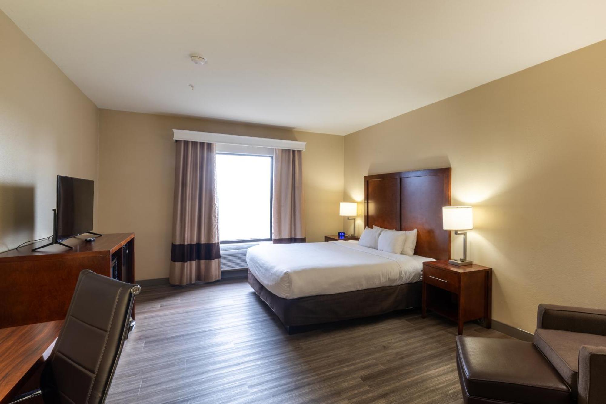 Sonesta Essential - Baton Rouge Airport Hotel Exterior photo