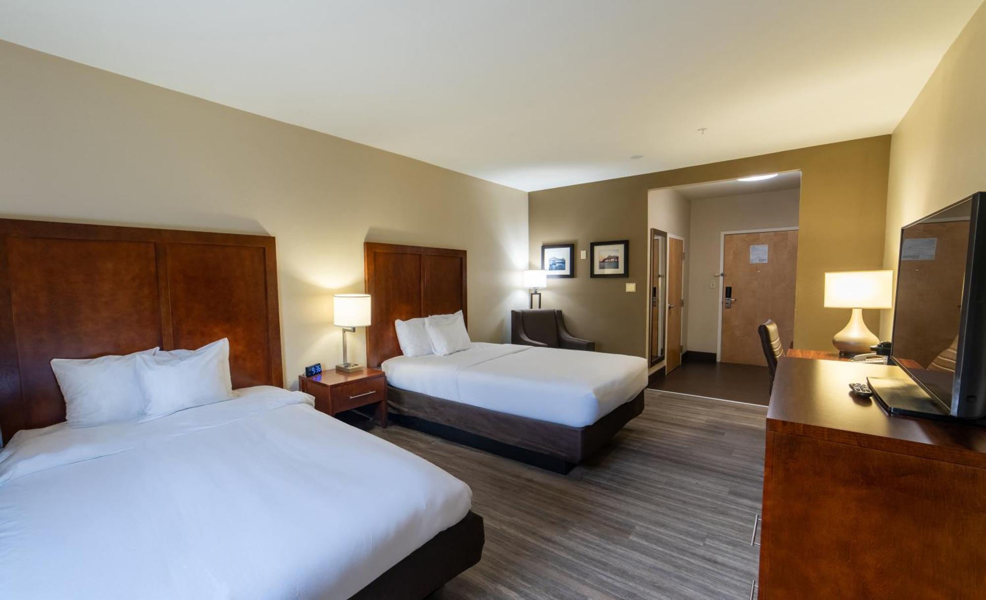 Sonesta Essential - Baton Rouge Airport Hotel Exterior photo